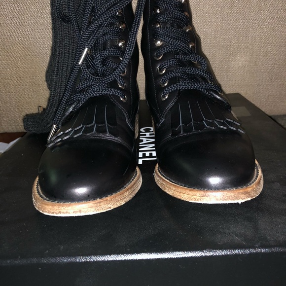 Chanel women’s high black boots - Picture 5 of 6